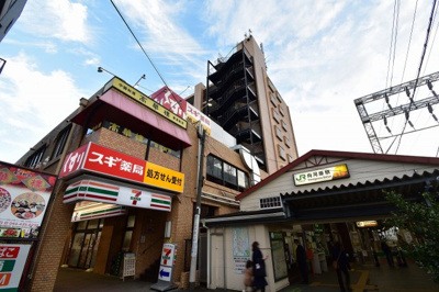 【外観】 | 向河原シティハイツ | JR南武線「向河原」駅徒歩1分・JR横須賀線「武蔵小杉」駅徒歩6分と好立地。