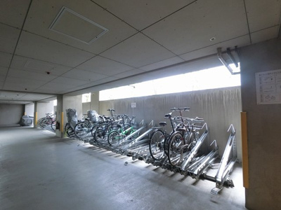 【その他共用部分】 | LA.PRYLE新横浜 | 駐輪場