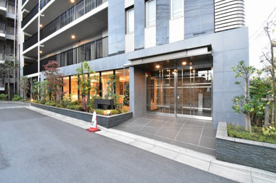 【エントランス】 | レーベン多摩川SOLA TERRACE | JR南武線「平間」駅徒歩8分の好立地！