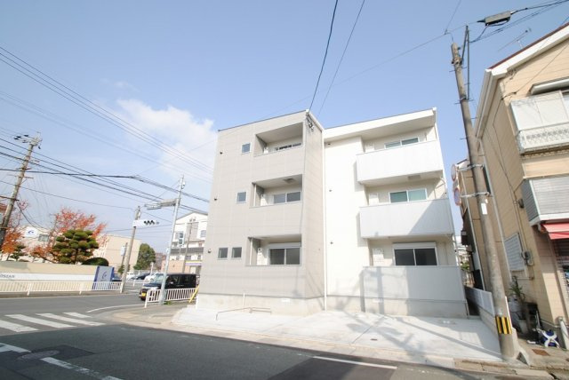 Cherim久留米駅南の外観