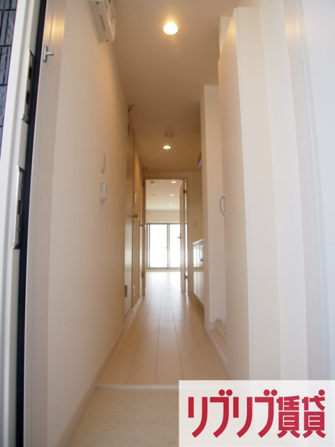 リブリ・アメニティ登戸の玄関