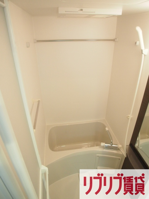 リブリ・アメニティ登戸の浴室