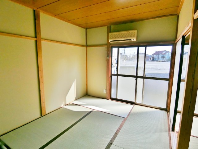 コーポ富田の和室