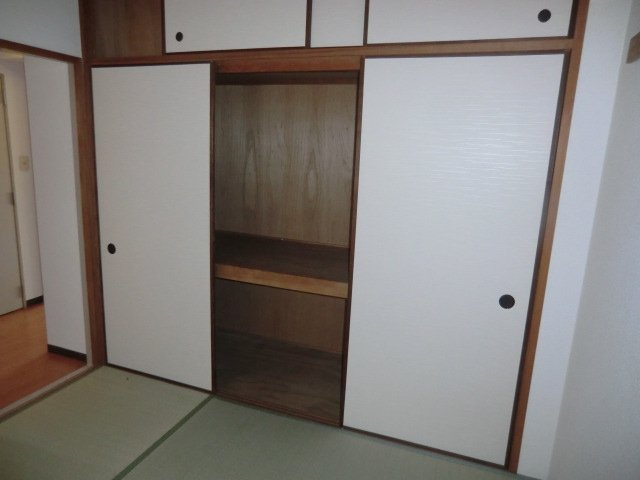 ラポール姫里の収納