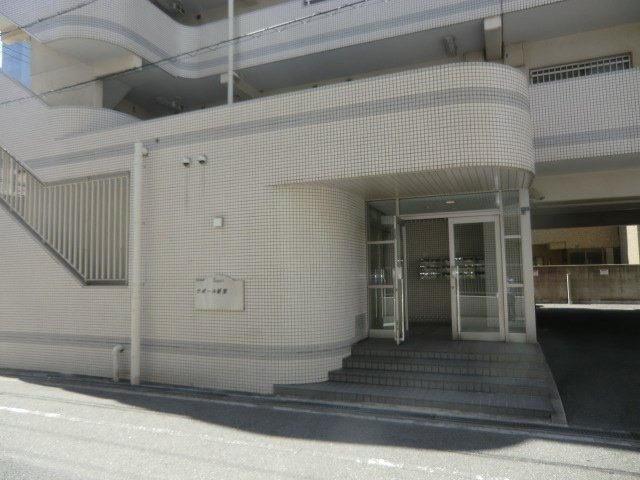 ラポール姫里の外観
