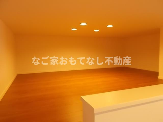 【洋室】 | ソフィア名西