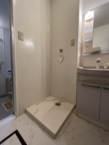 セジュールあいりすAの洗面所|室内洗濯機置場