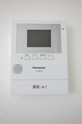 【セキュリティ】 | リヴェール | リヴェール　　　宅内にて来訪者を確認できるＴＶモニターホンもあります♪