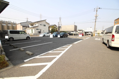 【駐車場】 | グランメゾン福成