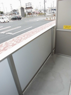 【バルコニー】 | フローラハウス