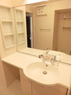 【独立洗面台】 | フローラハウス