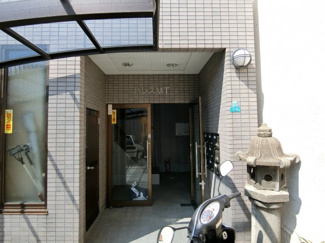 【エントランス】