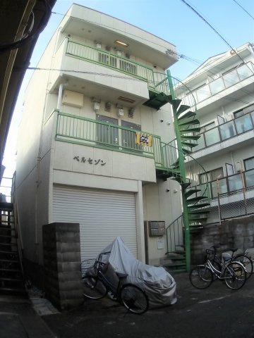 ◆オーナーチェンジ◆駅徒歩６分◆スーパー・銀行・総合病院徒歩９分◆収益マンション◆左京区吉田泉殿町の外観|外観