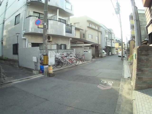 ◆オーナーチェンジ◆駅徒歩６分◆スーパー・銀行・総合病院徒歩９分◆収益マンション◆左京区吉田泉殿町のその他|前面道路含む現地