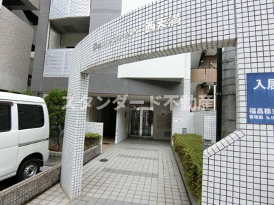 【エントランス】 | ドゥムレ西天満