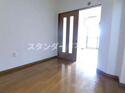 【洋室】 | ドゥムレ西天満