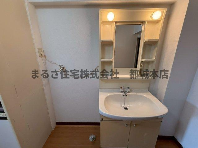 サンライズ都北の独立洗面台