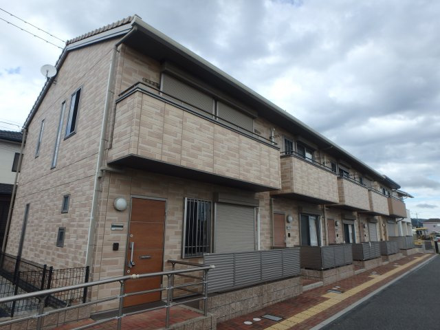 サニーフラット飾東