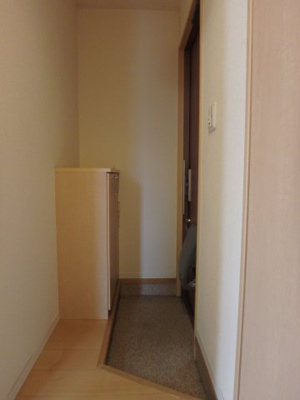 【玄関】 | マミール伊伝居