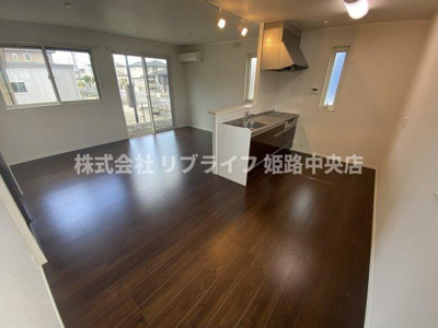 【居間・リビング】 | 阿保乙戸建