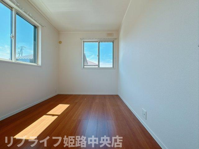 【洋室】 | 阿保乙戸建
