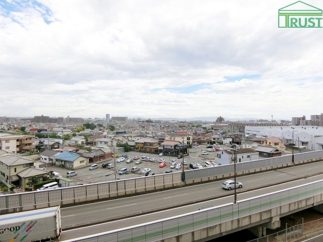 土山駅前スカイハイツC棟　内見随時受付中の展望