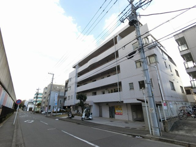 【外観】 | ウィスタリアコート | 横浜市営地下鉄ブルーライン「仲町台」駅徒歩12分、「センター南」駅徒歩15分の2駅利用可能と好立地！