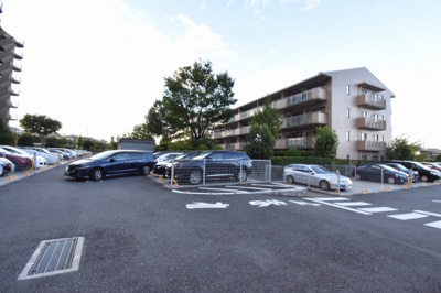 【駐車場】 | フォレストパーク四季彩の丘D棟