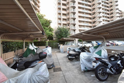 【その他共用部分】 | フォレストパーク四季彩の丘D棟 | バイク置場