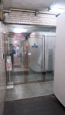 【エントランス】 | 中島ビル | 中島ビル