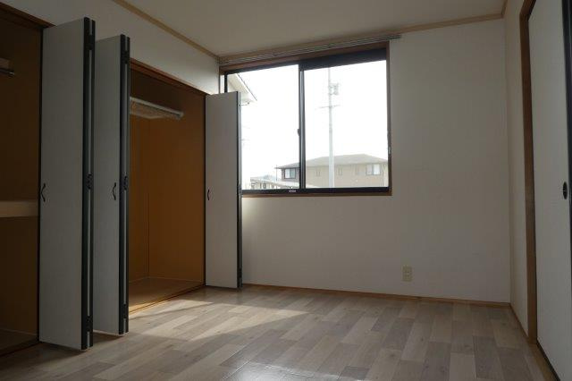 エスポワール都ⅡBの洋室