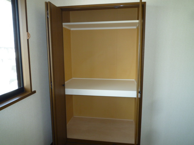 エスポワール都ⅡBの収納|洋室