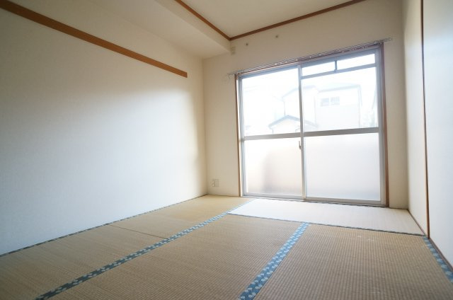 春荘館花水木の和室