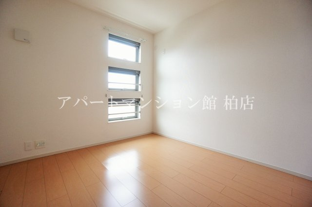 フェアリー・ローズⅢの洋室