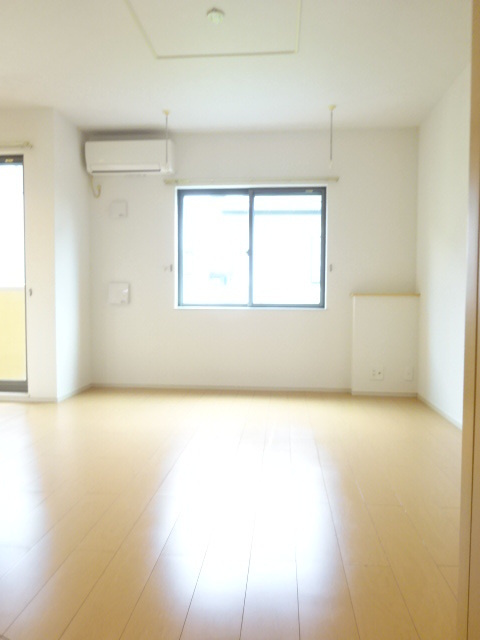 フェアリー・ローズⅢの居間・リビング