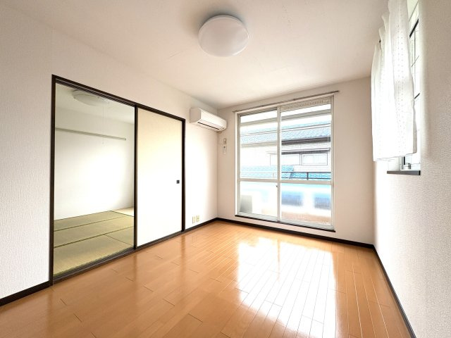 ムーンリット宮沢の居間・リビング