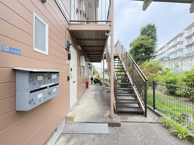 ムーンリット宮沢のエントランス