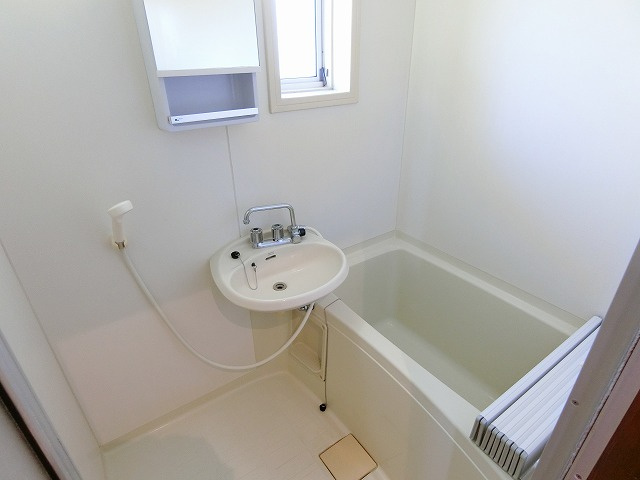 ムーンリット宮沢の浴室