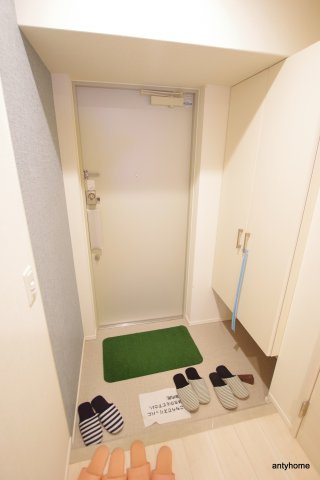 ATKレジデンスなにわ橋　仲介手数料無料の玄関