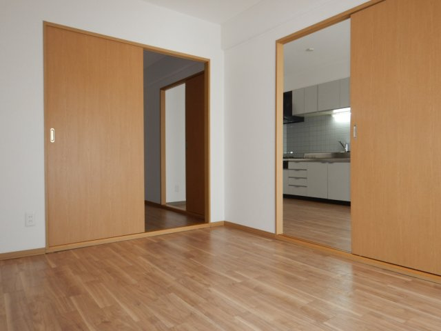 ネクスト倉田　西館の洋室|岡山市中区倉田　ネクスト倉田西館　３LDK　洋室