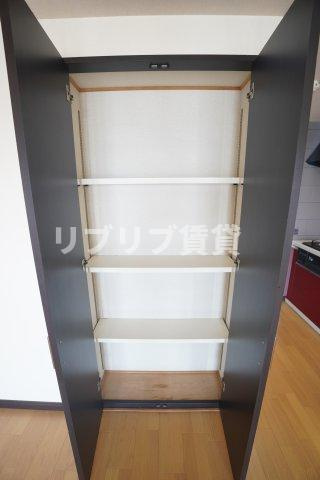 エコロジー千葉みなとレジデンスの収納