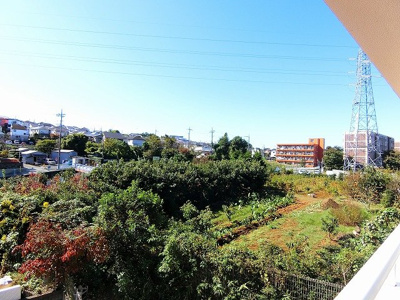 【展望】 | ブランシェⅠ | 2階バルコニーからの眺望です♪人目が気にならないのが嬉しいですよね☆