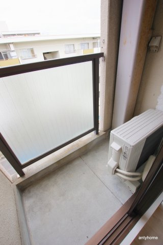 ハイツ大空　仲介手数料無料のバルコニー