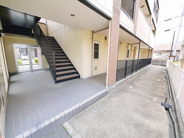 ガーデンパレスⅡのその他共用部分|建物の内部です