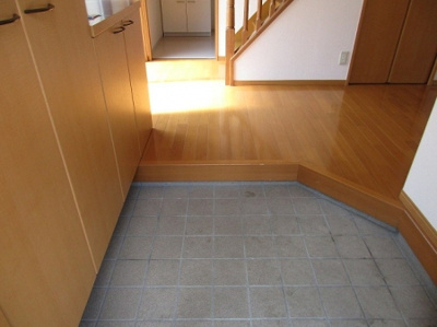【玄関】 | 坂本2丁目戸建借家