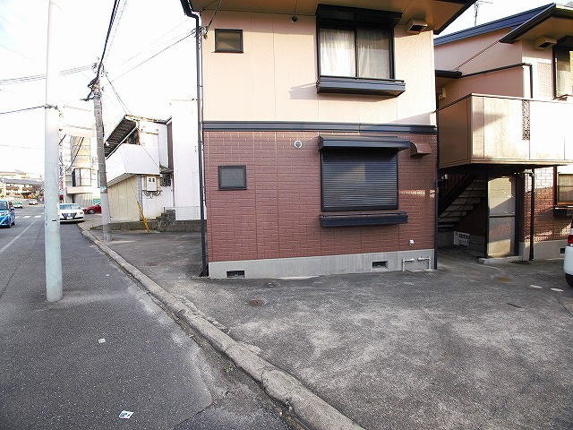 ソフィアコートの駐車場|駐車場に車を止められます