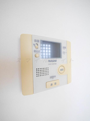 【セキュリティ】 | サンブリエ | 安心のモニターホン＆オートロック付き