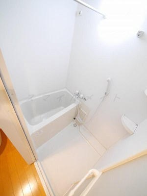 【浴室】 | サンブリエ | 一日の疲れを癒すバスルーム浴室乾燥機つき