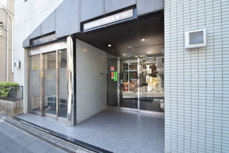 【エントランス】 | エントランス　オートロック完備