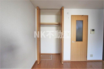 【収納】 | Grand Chariot B（グランシャリオB)（荒本賃貸） | 便利な収納スペースです